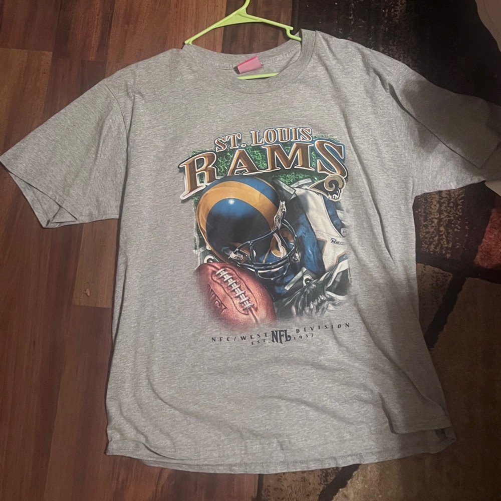 VTG NFL St. Louis Rams Gray Short Sleeve Tee
